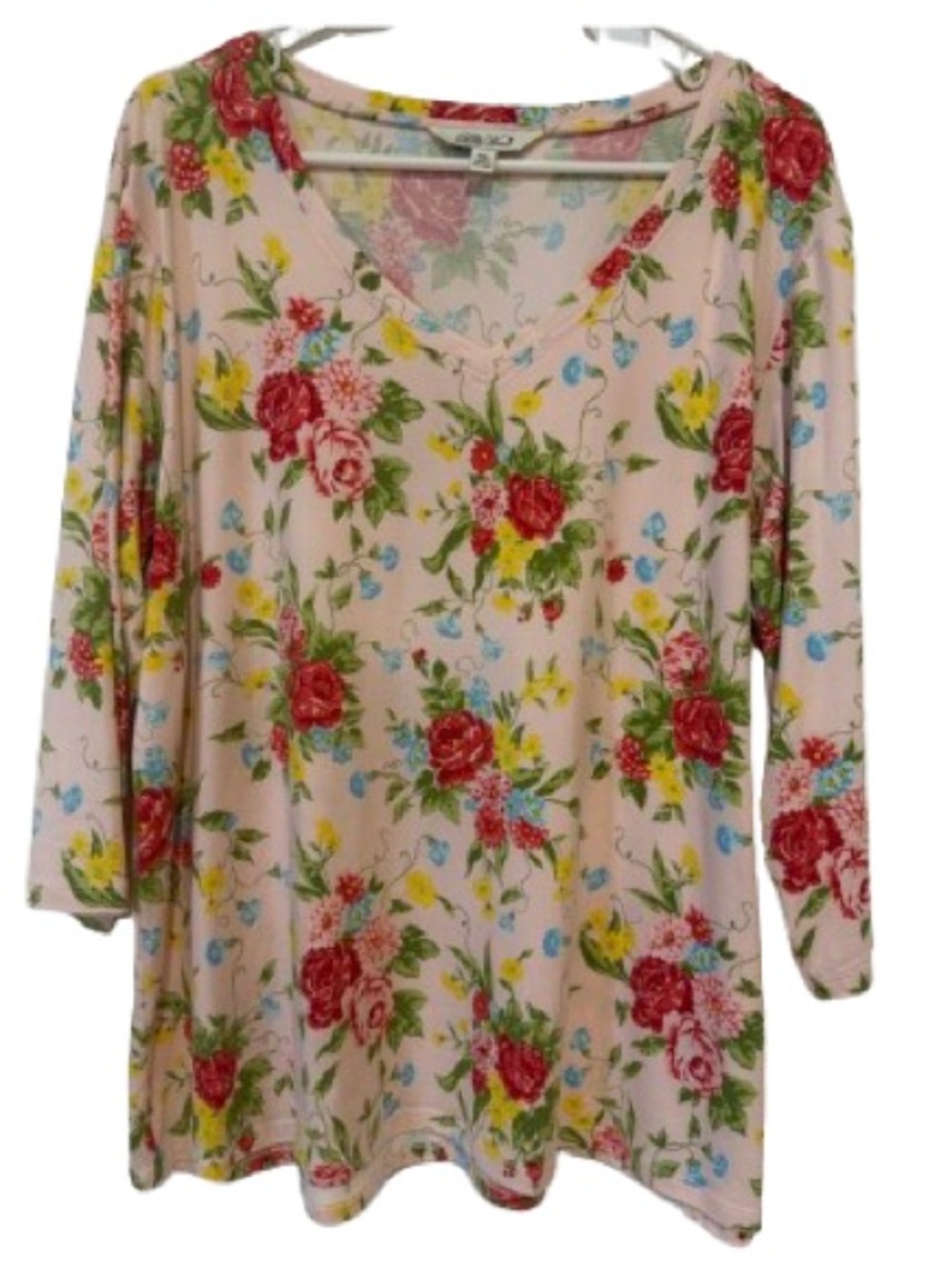 The Pioneer Woman Pink Floral V-Neck Top with Multicolor Blooms